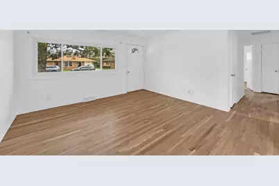 3731  St Andrews Blvd, Racine, WI 53405 - Photo 4