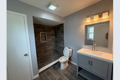 5934  Regency Hills Dr, Racine, WI 53406 - Photo 16