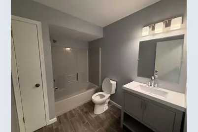 5934  Regency Hills Dr, Racine, WI 53406 - Photo 12