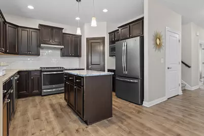 4725  Copper Leaf Blvd, Racine, WI 53403 - Photo 10