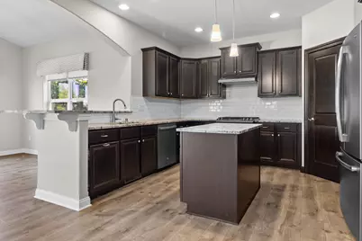 4725  Copper Leaf Blvd, Racine, WI 53403 - Photo 8