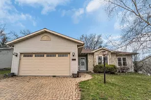 2328 Brookstone Ln, Waukesha, WI 53188 - Photo 2