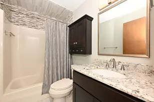 11957 W Appleton Ave, Milwaukee, WI 53224 - Photo 10