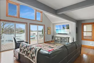 191 Riverside Dr, Racine, WI 53185 - Photo 28
