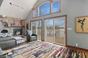 191 Riverside Dr, Racine, WI 53185 - Photo 22