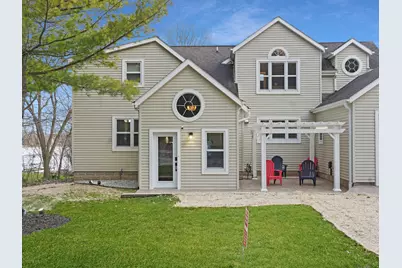 191  Riverside Dr, Racine, WI 53185 - Photo 82