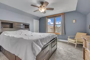 1117 Broadway Ave, Sheboygan, WI 53081 - Photo 8