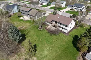 N75W23419 N Ridgeview Cir, Sussex, WI 53089 - Photo 16