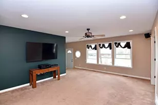 302 W Hunt Ave, Twin Lakes, WI 53181 - Photo 12