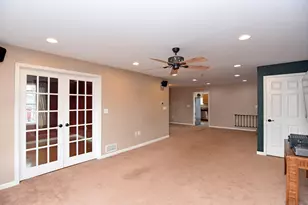 302 W Hunt Ave, Twin Lakes, WI 53181 - Photo 14