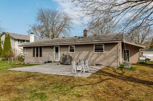 1127 Hemlock Ln, Waukesha, WI 53189 - Photo 30