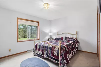 S28W36305  Scuppernong Cir, Ottawa, WI 53118 - Photo 34