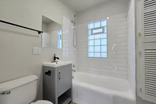 1651 S 58th St, West Allis, WI 53214 - Photo 18