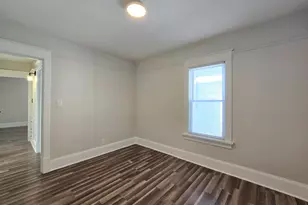 1651 S 58th St, West Allis, WI 53214 - Photo 22
