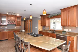 10570 W Pallottine Dr, Greenfield, WI 53228 - Photo 18