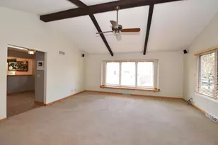 10570 W Pallottine Dr, Greenfield, WI 53228 - Photo 12