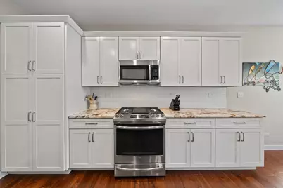 109  Lake Vista Cir, Fontana, WI 53125 - Photo 8