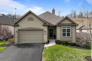 109 Lake Vista Cir, Fontana, WI 53125 - Photo 1