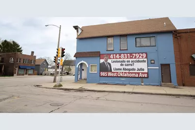 2037 W National Ave #2039, Milwaukee, WI 53204 - Photo 2