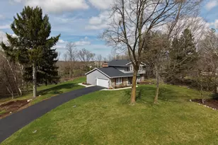 1888 Woodsfield Dr, Richfield, WI 53076 - Photo 36