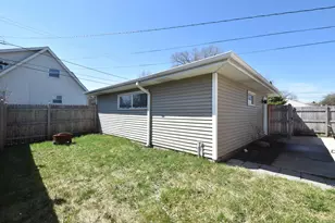 403 Beech St, Grafton, WI 53024 - Photo 26