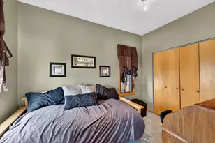 1739 Chatham St, Racine, WI 53402 - Photo 6