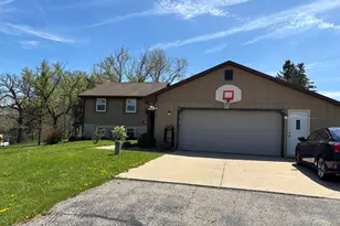 3377 N Hackbarth Rds, Janesville, WI 53548 - Photo 2