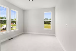 W208N6659 Sweet Clover Dr, Menomonee Falls, WI 53051 - Photo 16