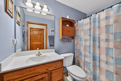 207  Hartford Sq, Hartford, WI 53027 - Photo 18