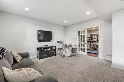 1267  Mary Hill Cir, Hartland, WI 53029 - Photo 38