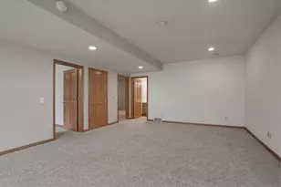 2368 Stonehaven Dr, Sun Prairie, WI 53590 - Photo 46