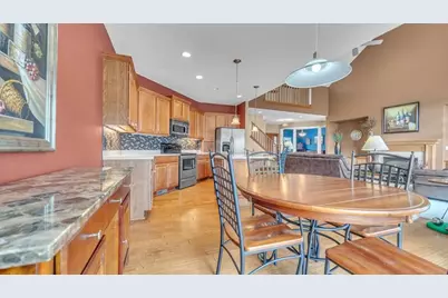 255  Fairway Meadows Ln, Sheboygan Falls, WI 53085 - Photo 8