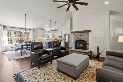 N2872  Balsdon Dr, Geneva, WI 53147 - Photo 12