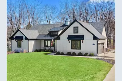N2872  Balsdon Dr, Geneva, WI 53147 - Photo 2