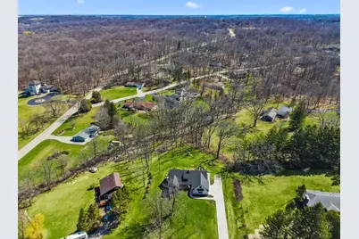 N2872  Balsdon Dr, Geneva, WI 53147 - Photo 6