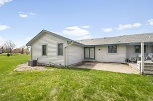 8492 N Meadowside Ct, Brown Deer, WI 53223 - Photo 22
