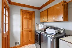 702 W Haddonstone Pl, Mequon, WI 53092 - Photo 28