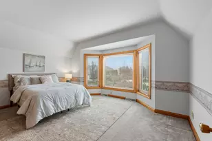 702 W Haddonstone Pl, Mequon, WI 53092 - Photo 40