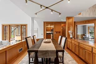 702 W Haddonstone Pl, Mequon, WI 53092 - Photo 12