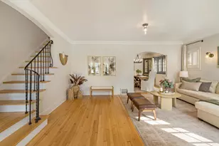 5844 N Shoreland Ave, Whitefish Bay, WI 53217 - Photo 6