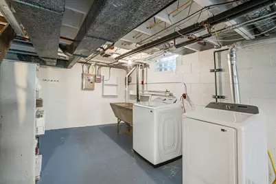 3230 N 106th St, Wauwatosa, WI 53222 - Photo 26