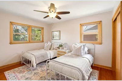 3230 N 106th St, Wauwatosa, WI 53222 - Photo 18