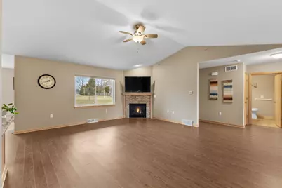 207  Tower Dr, Sheboygan Falls, WI 53085 - Photo 2