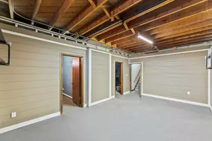 N84W12863 Ronald Dr, Menomonee Falls, WI 53051 - Photo 20