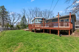 N84W12863 Ronald Dr, Menomonee Falls, WI 53051 - Photo 26