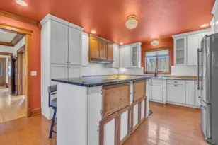 143 E Merrill Ave, Fond du Lac, WI 54935 - Photo 12