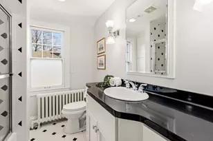 5000 N Larkin St, Whitefish Bay, WI 53217 - Photo 20