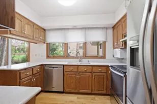 4615 S Delphine Dr, New Berlin, WI 53151 - Photo 26