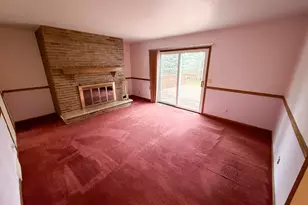 811 Ellen Ln, Fond du Lac, WI 54935 - Photo 4