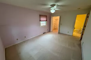 811 Ellen Ln, Fond du Lac, WI 54935 - Photo 12